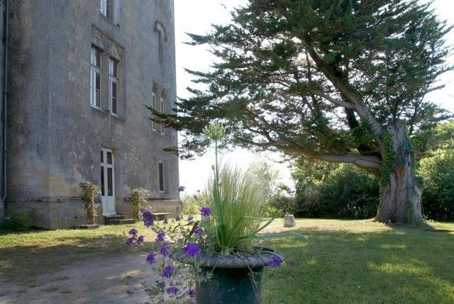 Chateau Fauchey Bed & Breakfast Cadillac Exterior photo